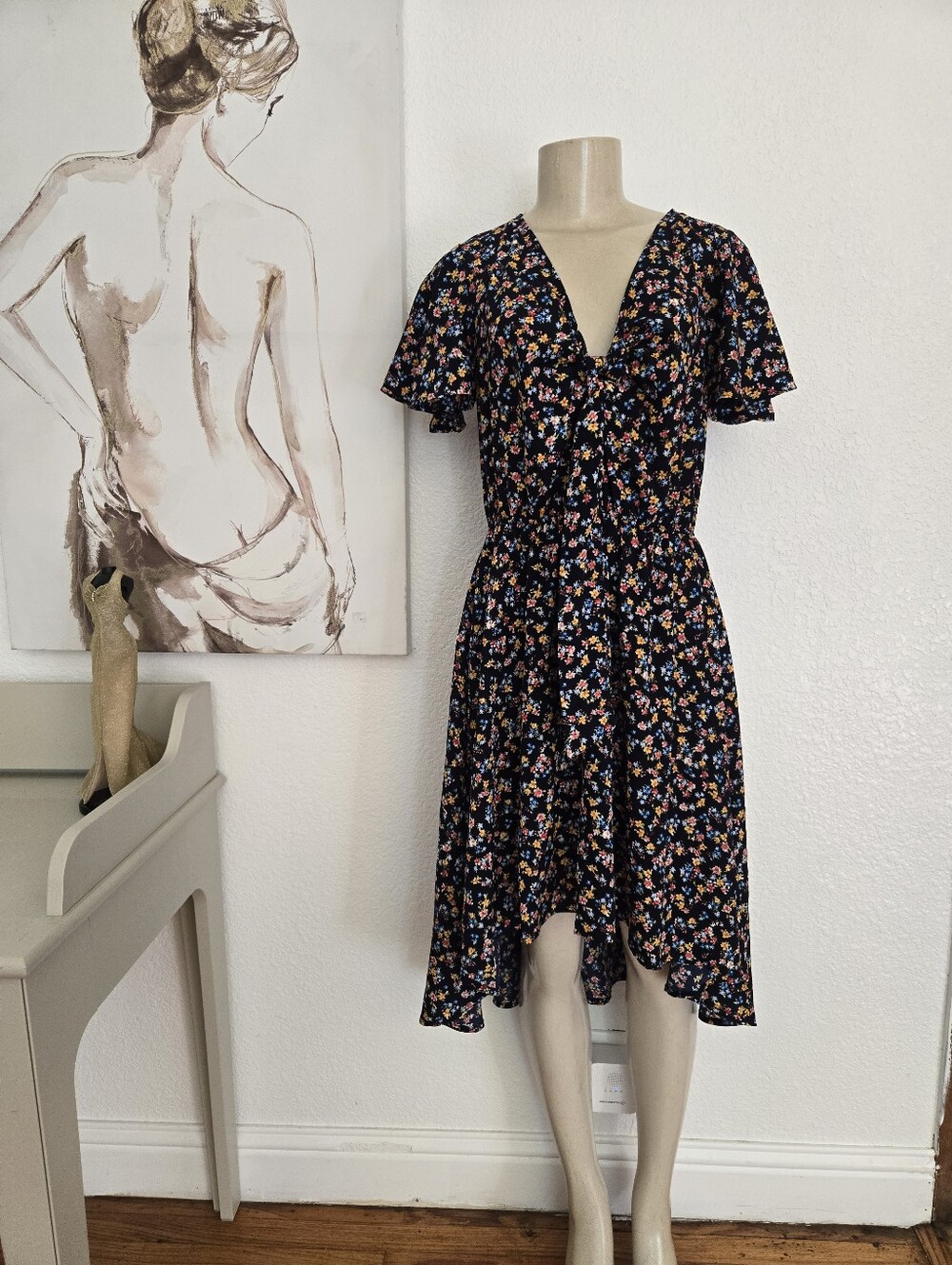 NWT Easel Anthropology Flutter-Sleeve Floral Midi Dress - Black Multi Size Small